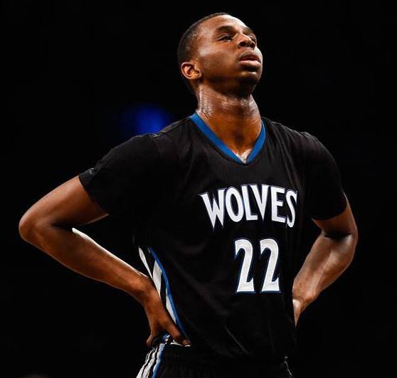 记者：兰克尔-泽在海牛出征杭州前拂袖而去，职业素养低（记者：海牛赴杭前兰克尔-泽突然离队，职业素养遭质疑）