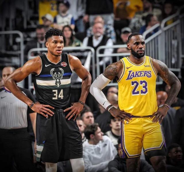 森保一：只要富安健洋状态恢复良好，他就是世界杯名单的候选（森保一：富安健洋若恢复理想，将列入世界杯大名单候选）