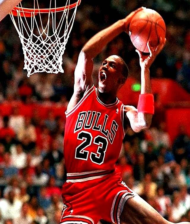 SGA狂轰38分&连续94场比赛得分破20，雷霆延续13连胜（SGA轰下38分、连续94场20+，雷霆豪取13连胜）