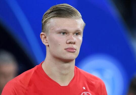 每体：吕迪格疑似受伤，皇马下轮仅剩阿森西奥一名后卫可用（每体：吕迪格恐伤缺，皇马下轮可用后卫只剩阿森西奥）