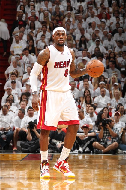 记者：海港今日上午启程前往泰国；本轮亚冠并非没有拿分机会（记者：海港今晨启程赴泰，本轮亚冠仍有拿分机会）