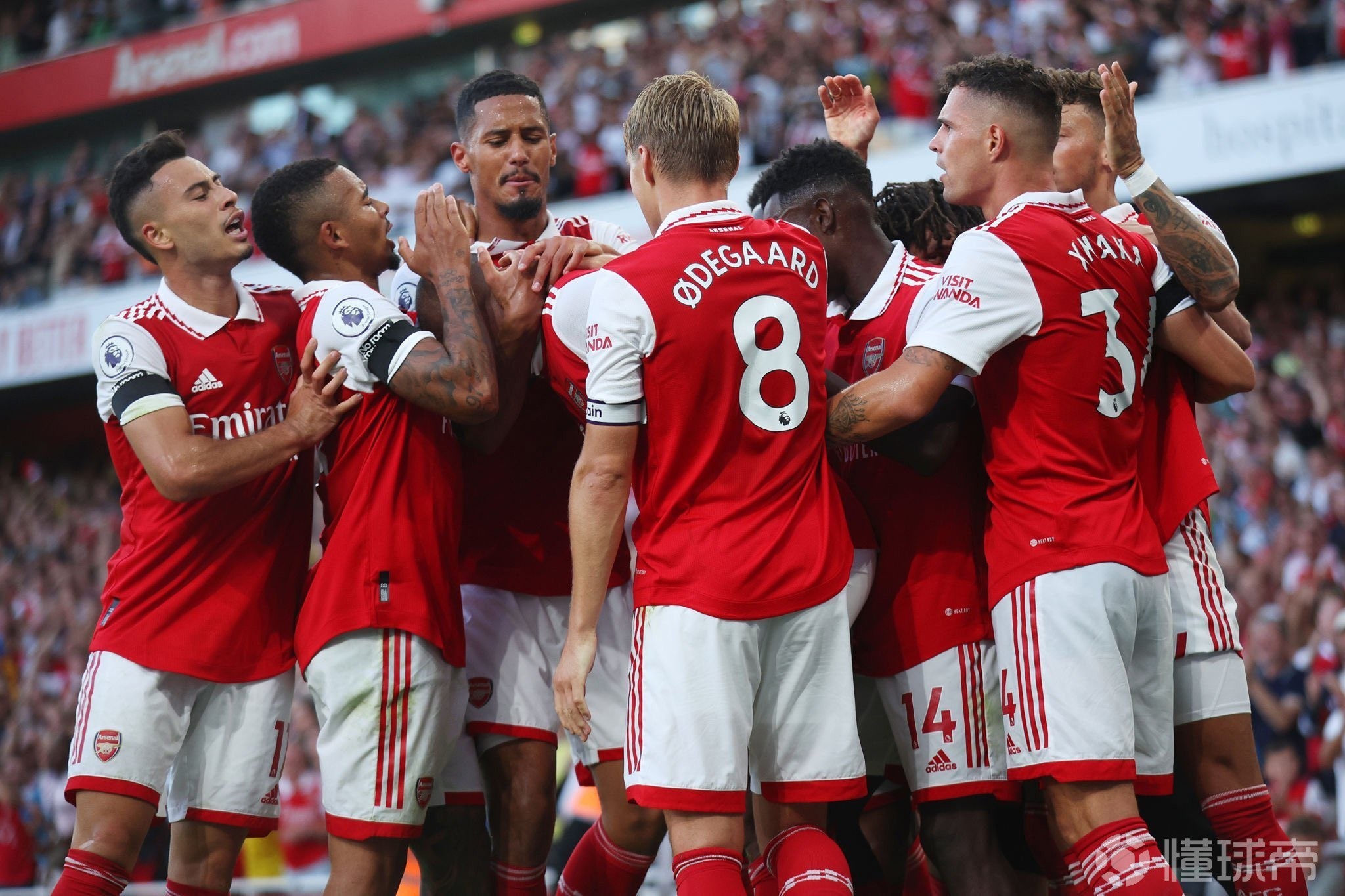 印度官员：为球迷过激行为向梅西道歉，已成立调查委员会（因球迷过激行为，印度官员向梅西致歉并成立调查委员会）