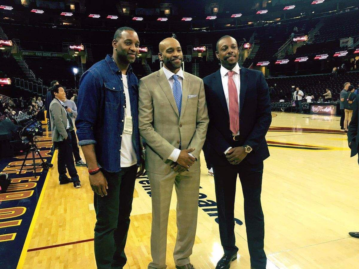 布拉格中场：很难找到枪手的弱点，若想进攻就不该担心被反击（布拉格中场：枪手难觅弱点，若要主动进攻就别惧反击）