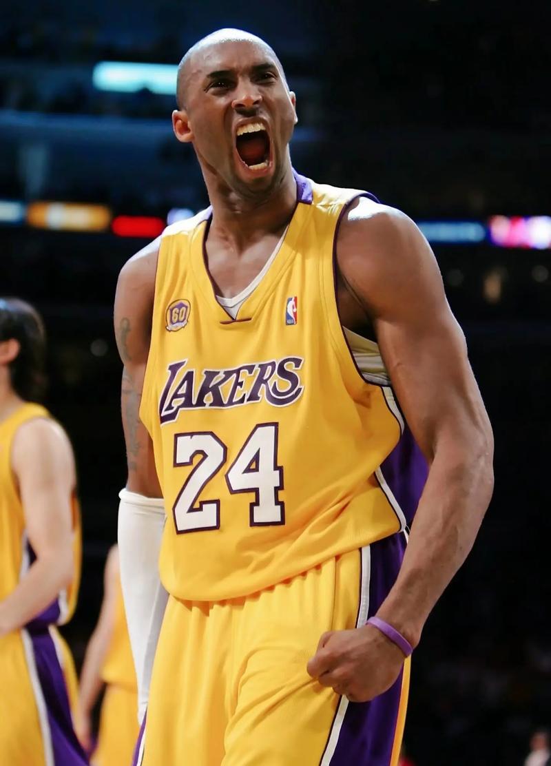 安帅：二进宫皇马是我自荐去的；不明白为什么会有人质疑贝林（安帅：回归皇马是我主动请缨；不理解对贝林厄姆的质疑）