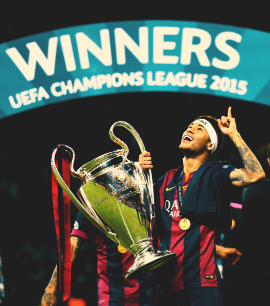 意甲战报：内雷斯双响，斯卡马卡破门，那不勒斯3-1亚特兰大（意甲速递：内雷斯梅开二度，斯卡马卡建功，那不勒斯3-1力克亚特兰大）