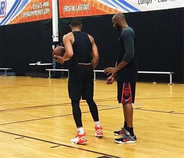 都体：帕拉迪诺准备接替尤里奇，后者接近被亚特兰大解雇（都体：尤里奇或被亚特兰大解雇，帕拉迪诺待命接任）